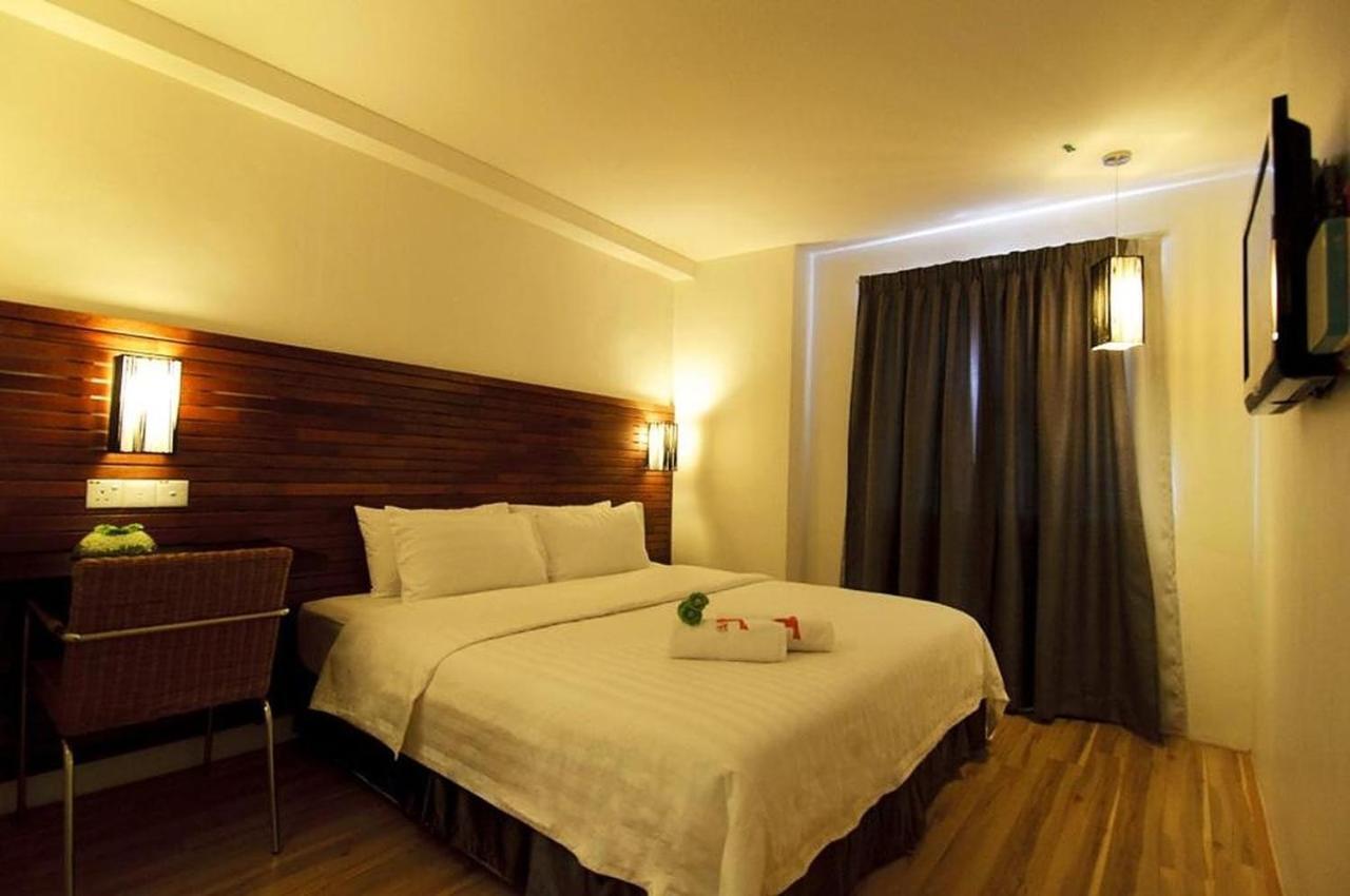 T Hotel Tandop Alor Setar Exterior photo
